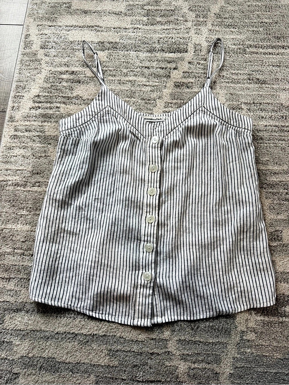 Abercrombie & Fitch Linen-Blend Striped Button-Front Cami White & Blue Small